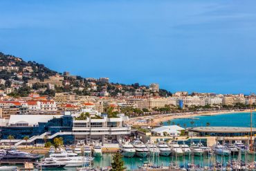 Centre-Ville de Cannes,  Chauffeur Privé Cannes, Travel Limousines 